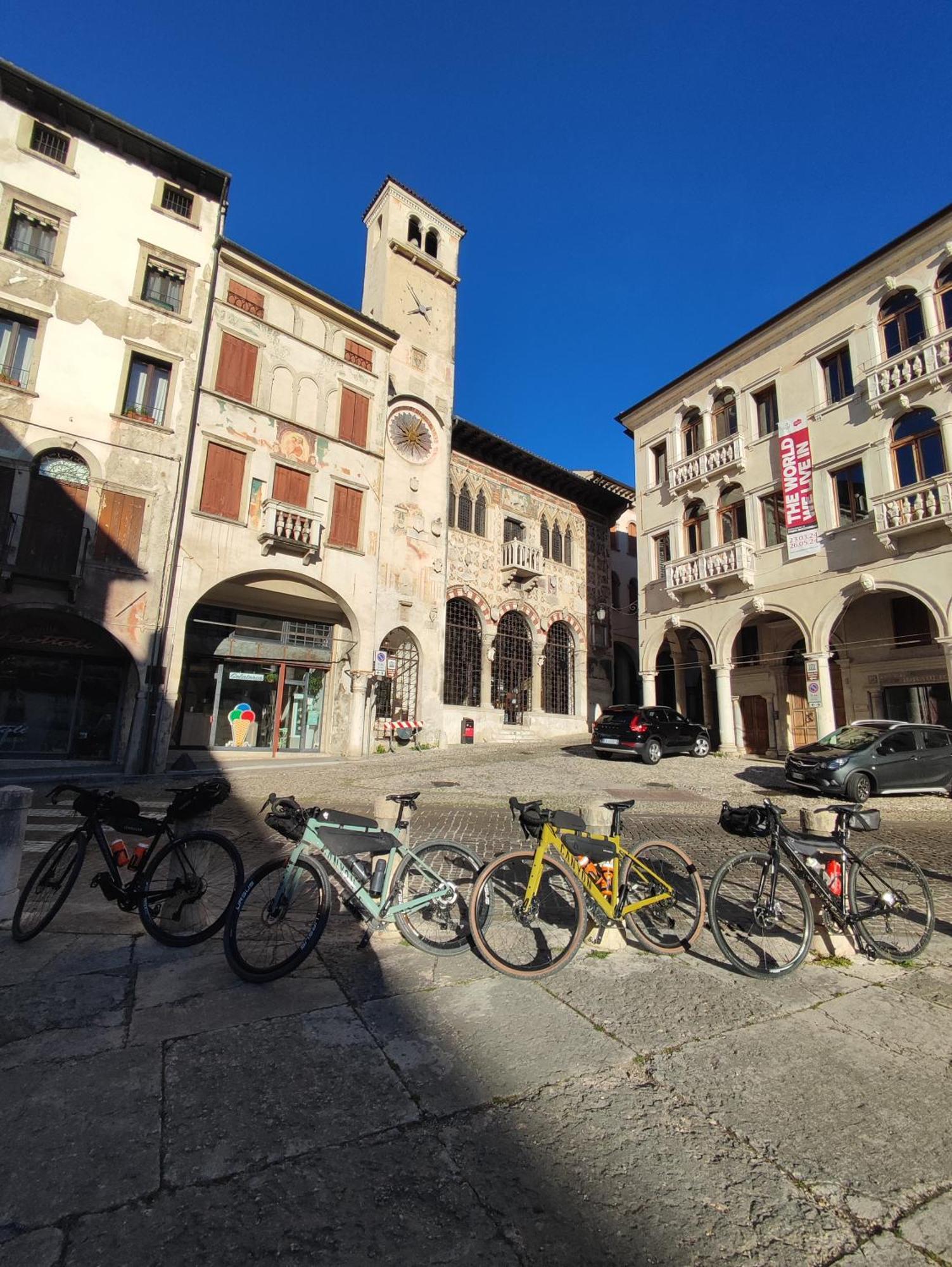 Torre Ca Emo, La Mansarda Di Serravalle 비토리오베네토 외부 사진